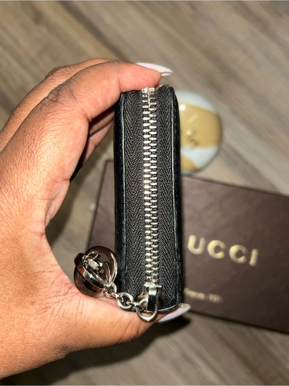 Gucci Black Guccisima Leather Interlocking GG Zip Wallet - Picture 6 of 9